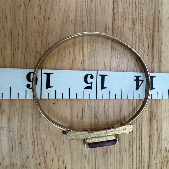 Vintage Avon Gold-Tone Hinged Bracelet With Rectangular Purple Gemstone - Picture 6 of 12
